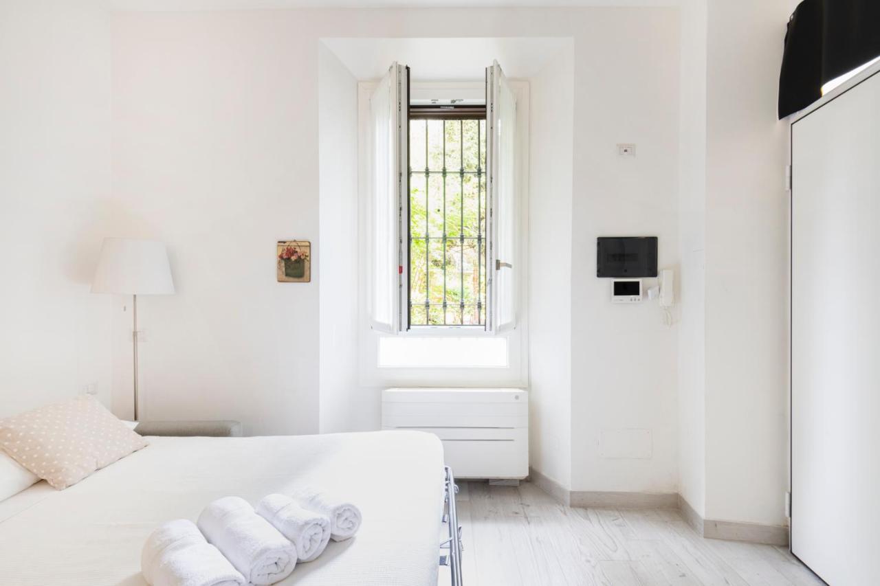 Easylife - Comodo Studio In Corso Di Porta Romana Appartamento *